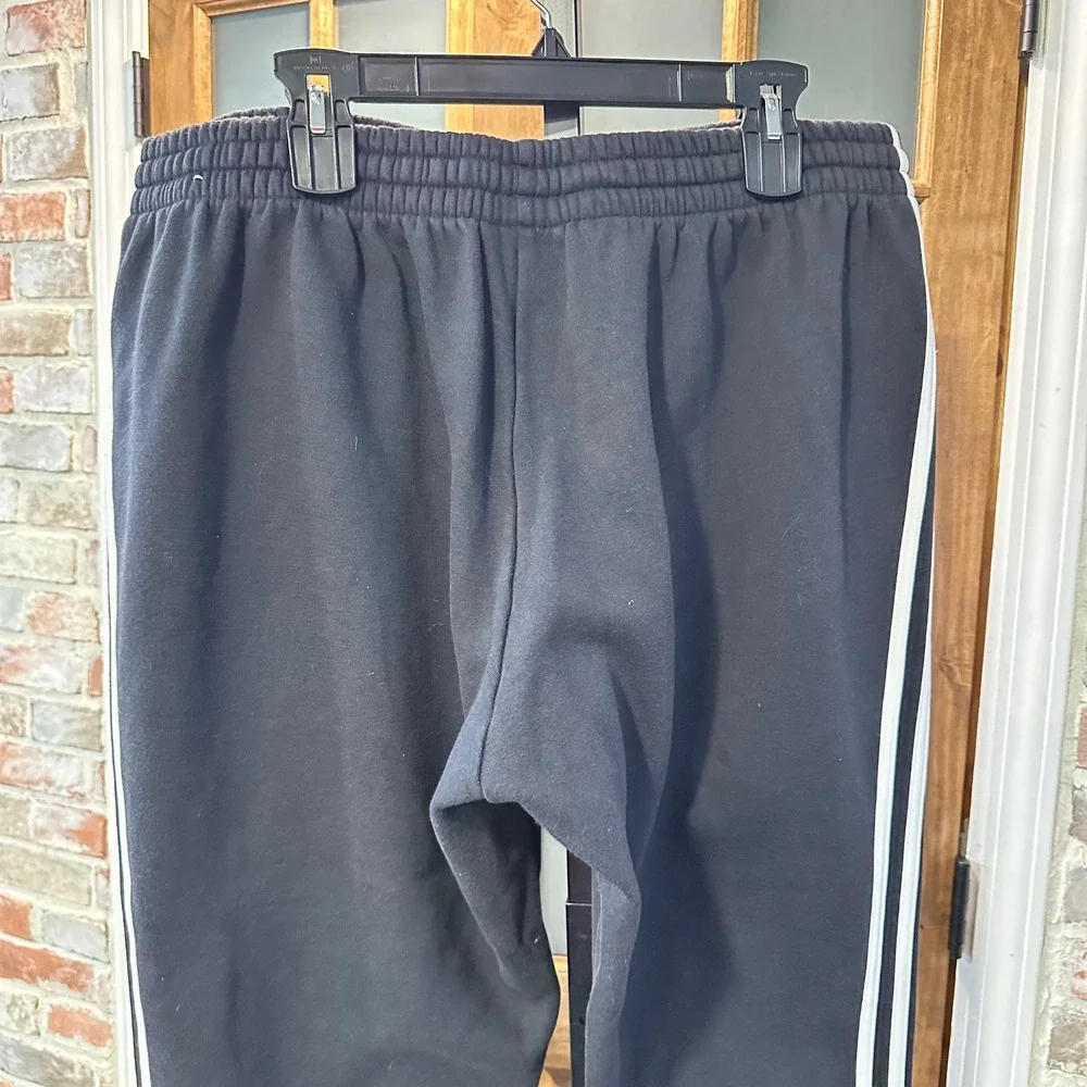 Adidas Sweatpants Men 2XL Black 3-Stripe Fleece Joggers Activewear Pants